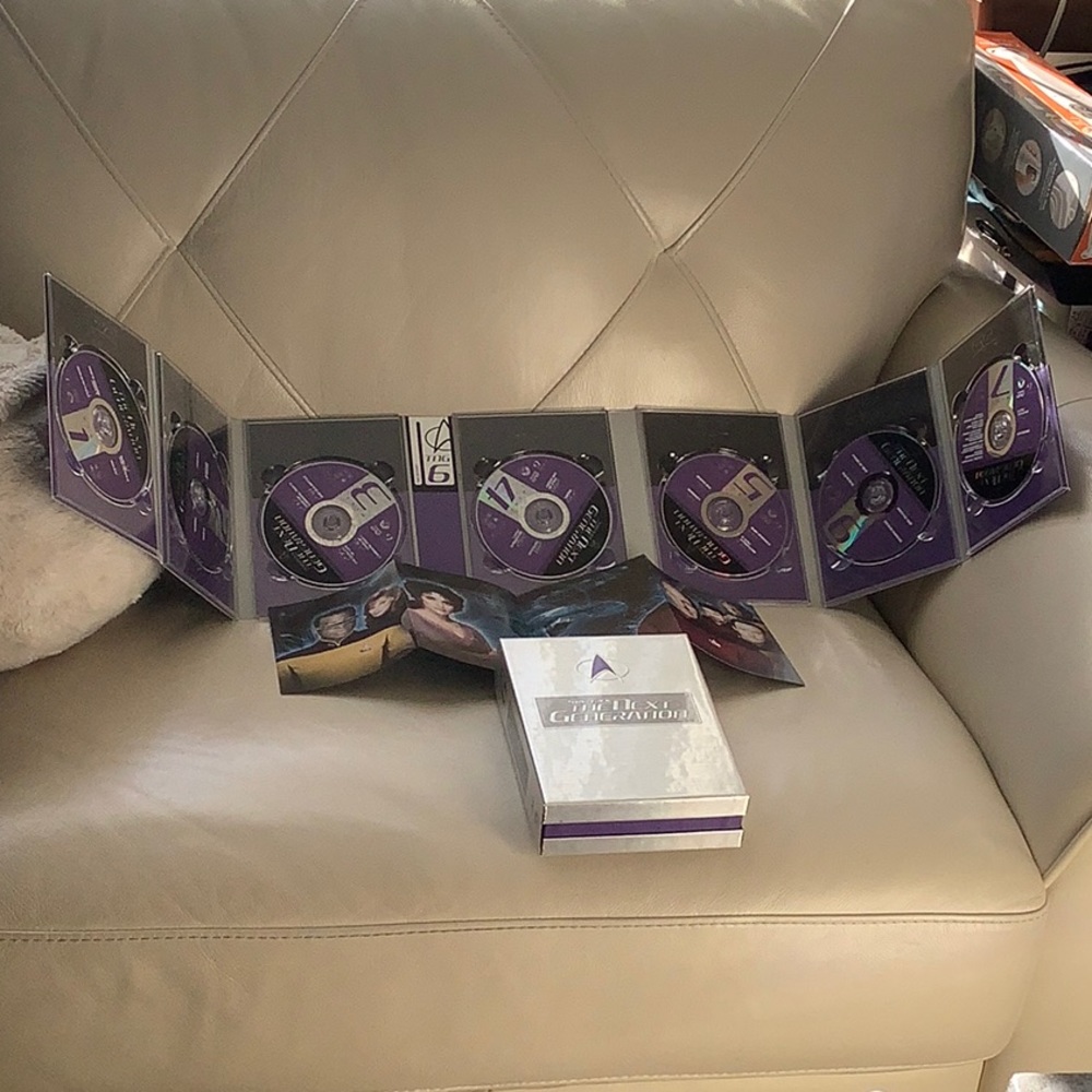 Star Trek Next Generation , Season 6. 7 cds